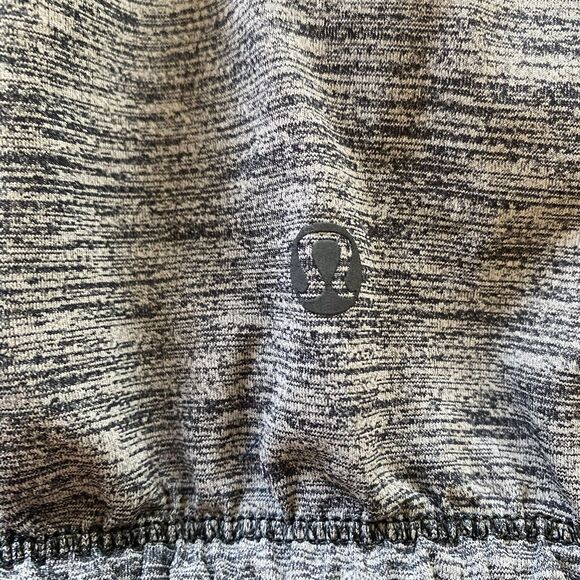 Lululemon Light Up Tank Womens 8 Heathered Black Grey Elastic Waist Back Pocket - Picture 5 of 7